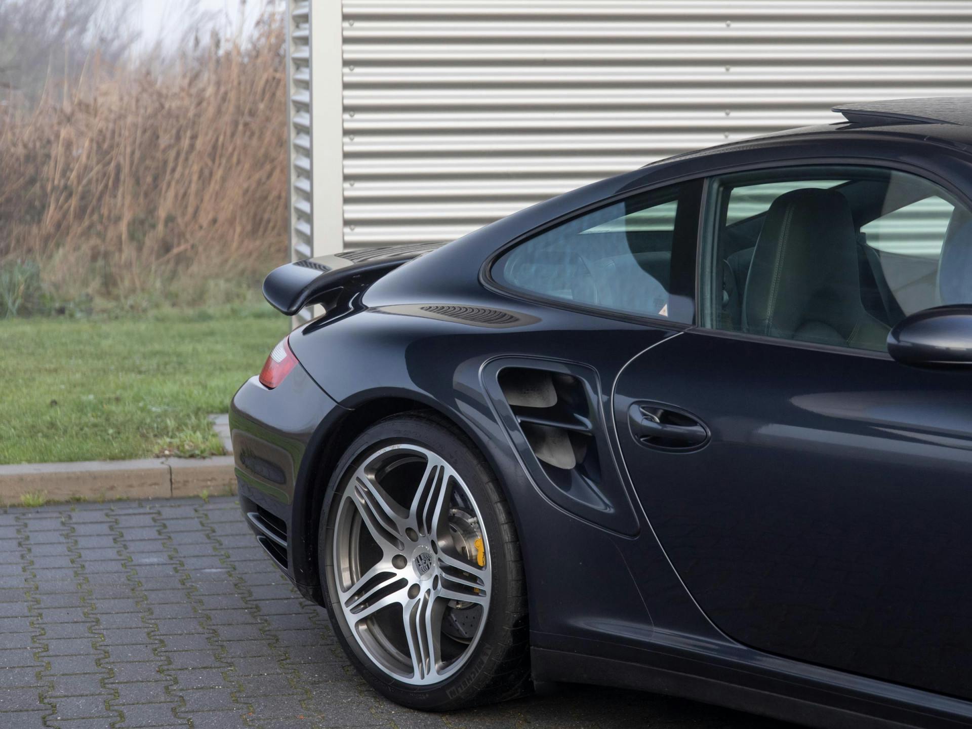 Porsche 911 3.6 Turbo